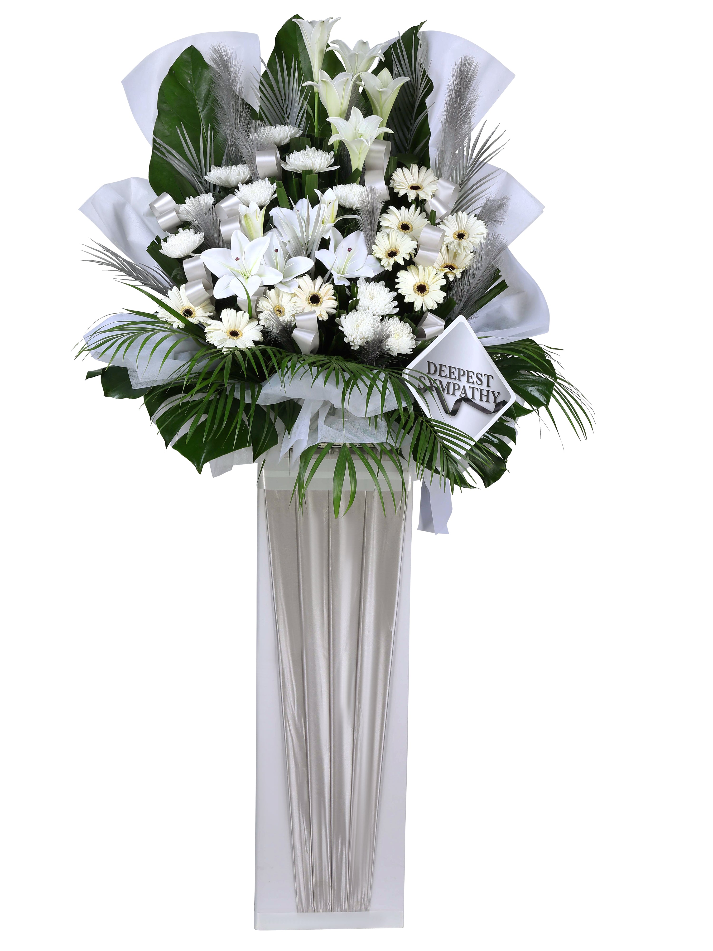 Garden of Remembrance Condolence Flower Wreath (JWA26) | Joaquim ...