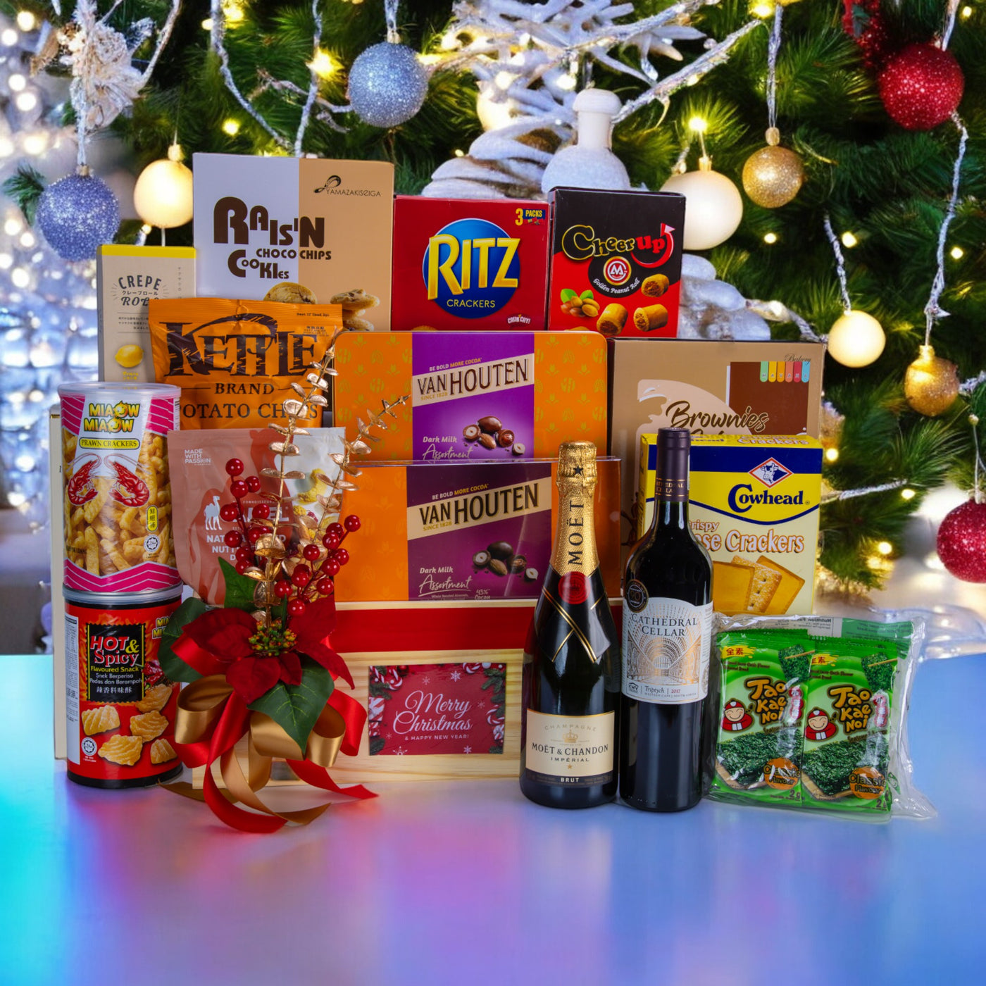 Santa’s Workshop Wonders Christmas Hamper (XBA17P)