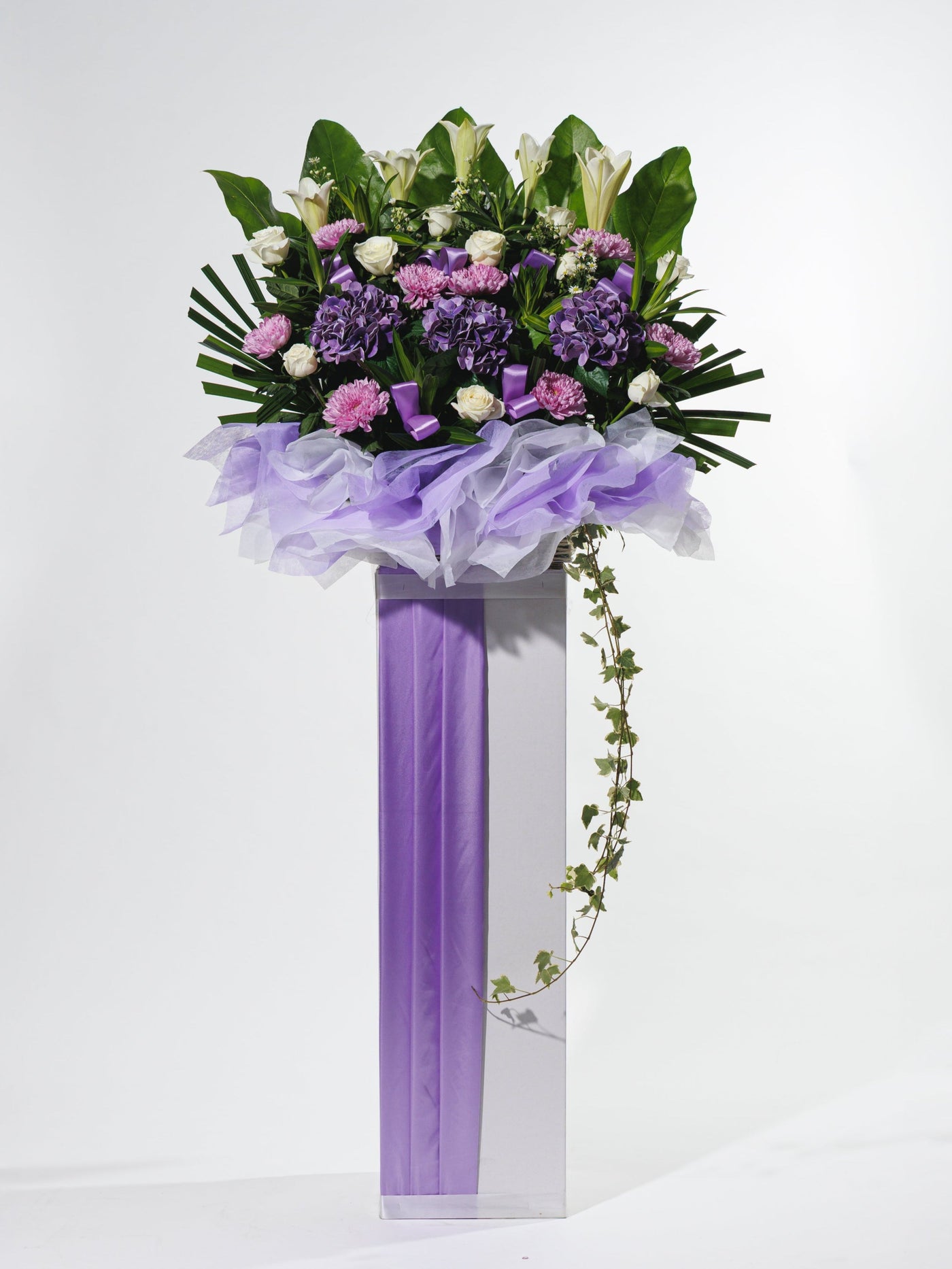 Precious Bonds Condolence Flower Wreath (W18) JoaquimFlorists