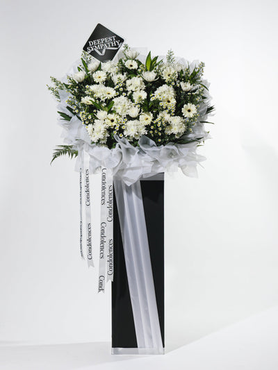 Purest Tribute Condolence Flower Wreath (W15)