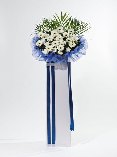 Soaring Spirit Condolence Flower Wreath (W03)